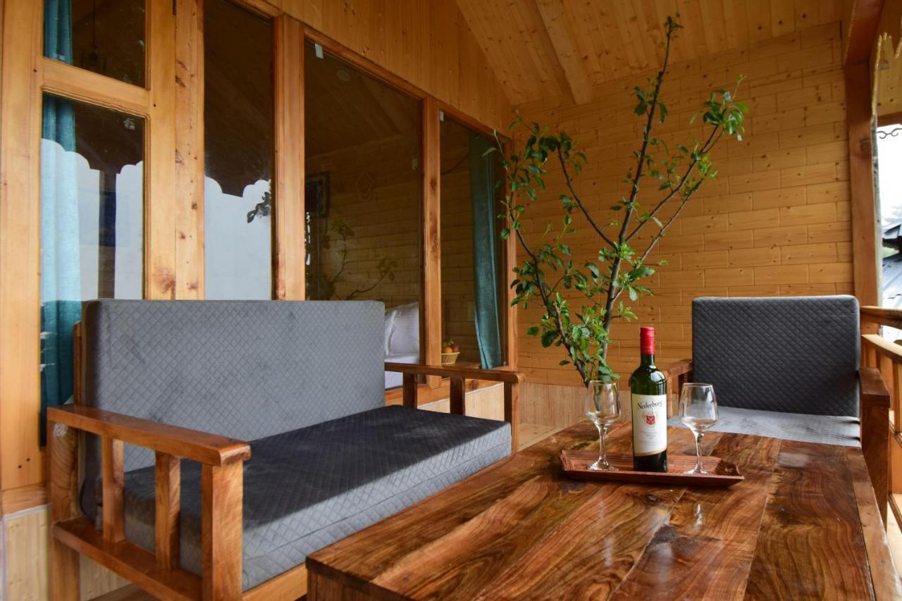 Hotel Tree House Latos Tandi Jibhi Zewnętrze zdjęcie