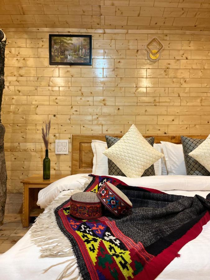 Hotel Tree House Latos Tandi Jibhi Zewnętrze zdjęcie